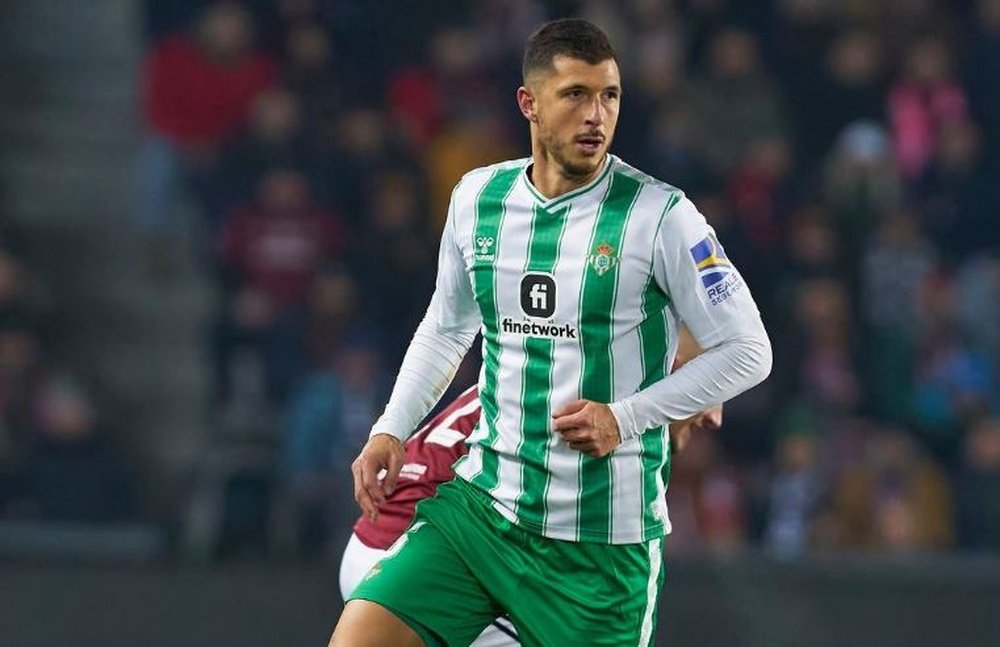 Guido Rodríguez, durante el partido jugado por el Real Betis en Praga esta campaña en la Europa League.- RBB