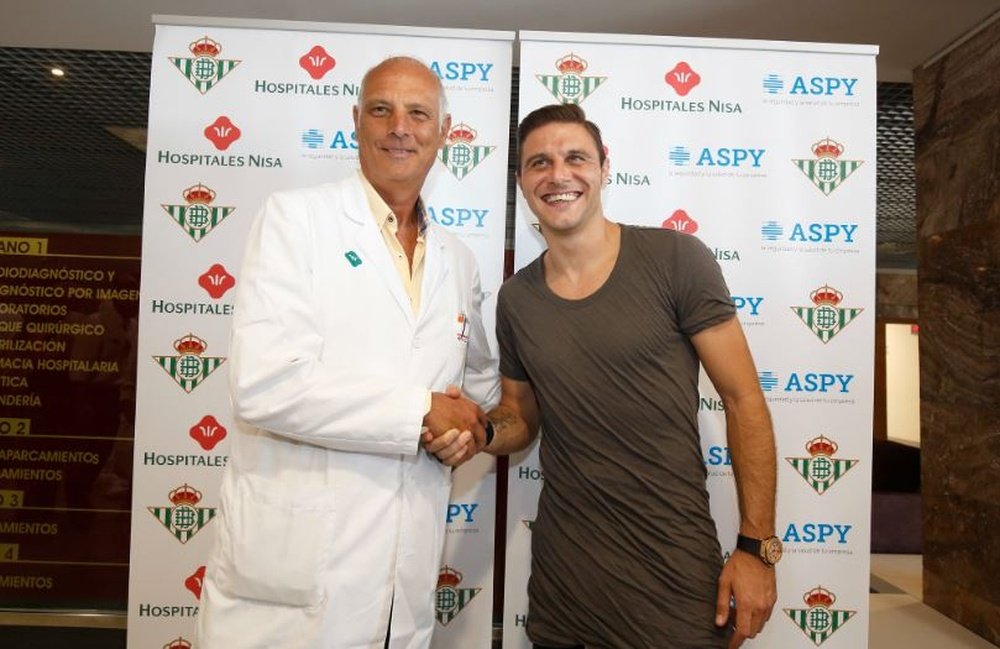 Tomás Calero y Joaquín Sánchez, dos instituciones en el Real Betis de las últimas décadas.-