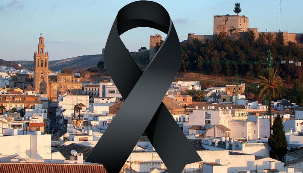 Morón está de luto por los aficionados sevillistas fallecidos en carretera mientras iban a Madrid.-