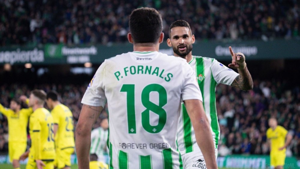 Willian José junto a Pablo Fornals en el partido ante el Villarreal CF.-Francisco Gordillo