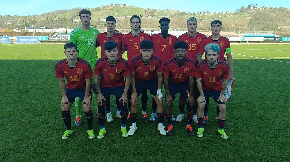 Este es el once inicial de la selección española que ha jugado de inicio ante Eslovenia.- RFEF