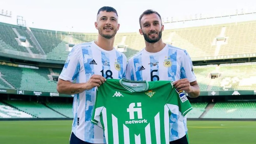 Guido Rodríguez y Germán Pezzella no participaron en el último amistoso con la selección argentina.- RBB