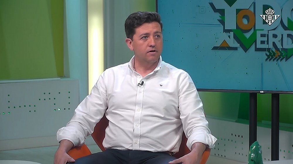 Calzado en Betis TV. RBB