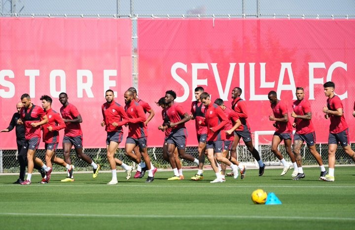 El Sevilla prepara el choque ante el RCD Mallorca en la Ciudad Deportiva José Ramón Cisneros Palacios.-SFC