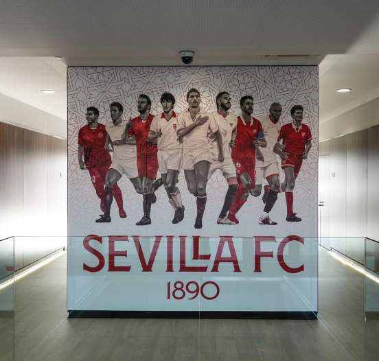 El Sevilla FC presenta el nuevo edificio de su ciudad deportiva