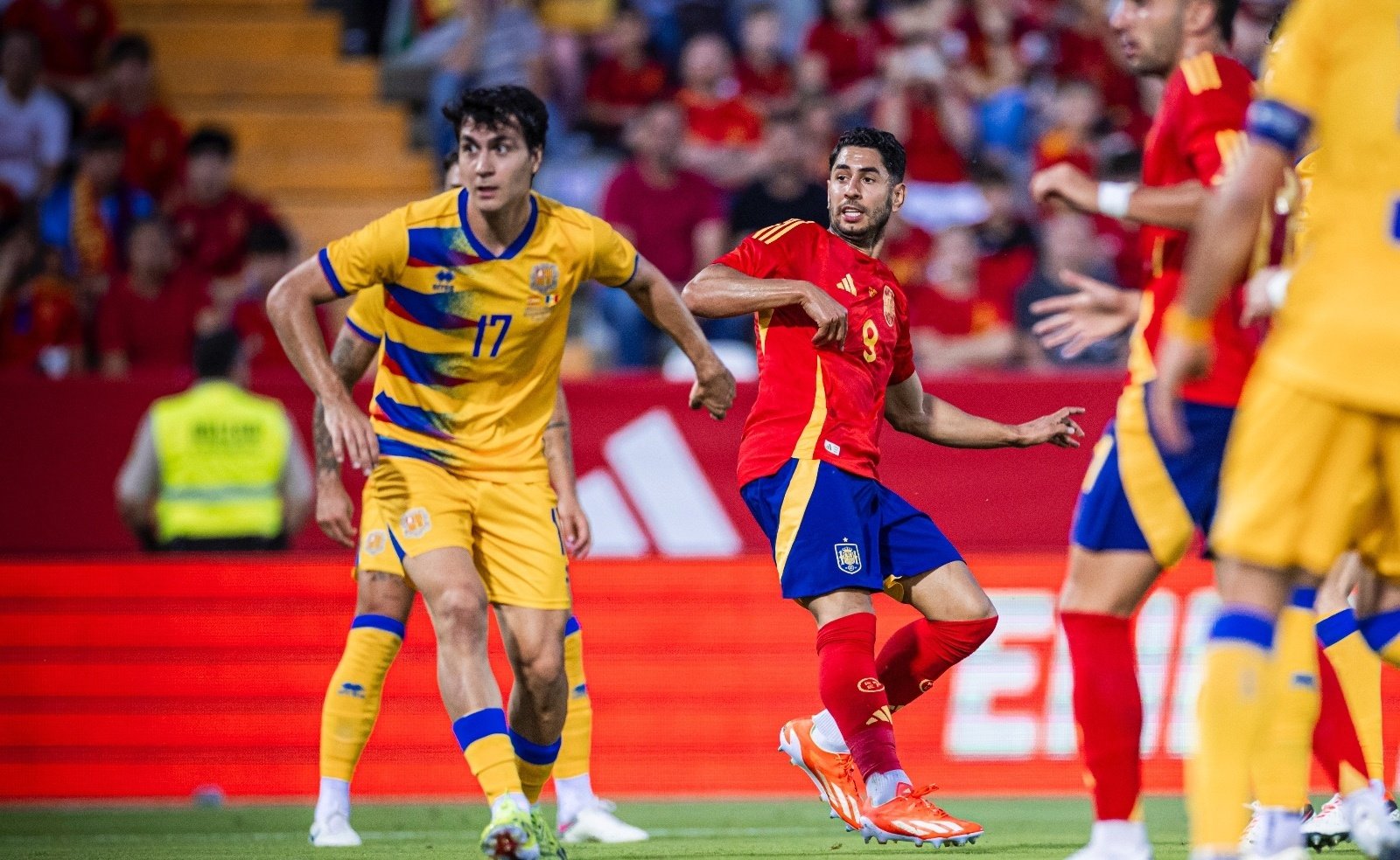 Ayoze anotó un gol y dio una asistencia en su debut con la selección española absoluta.- RFEF