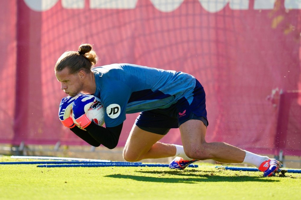 Nyland durante un entrenamiento con el Sevilla FC Foto: Sevilla FC