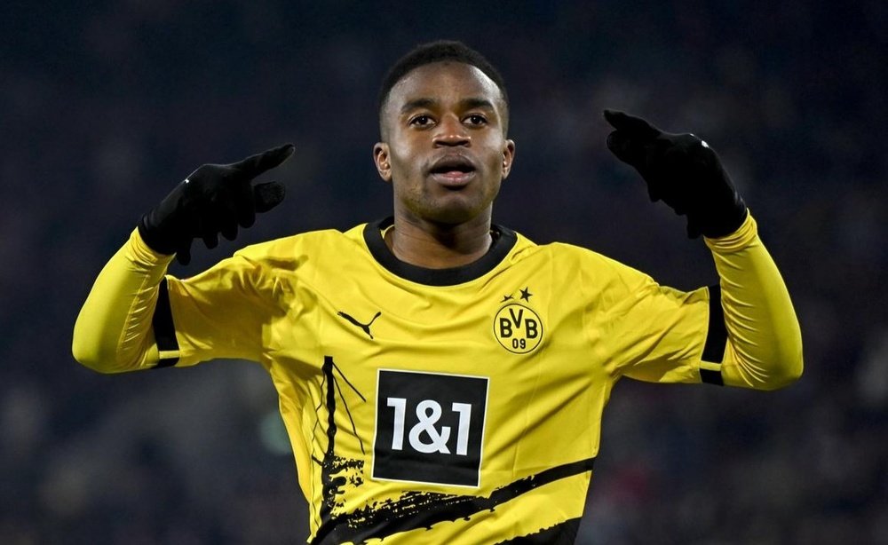 La carriera di Moukoko, una presunta truffa: potrebbe avere 4 anni in più. BVB