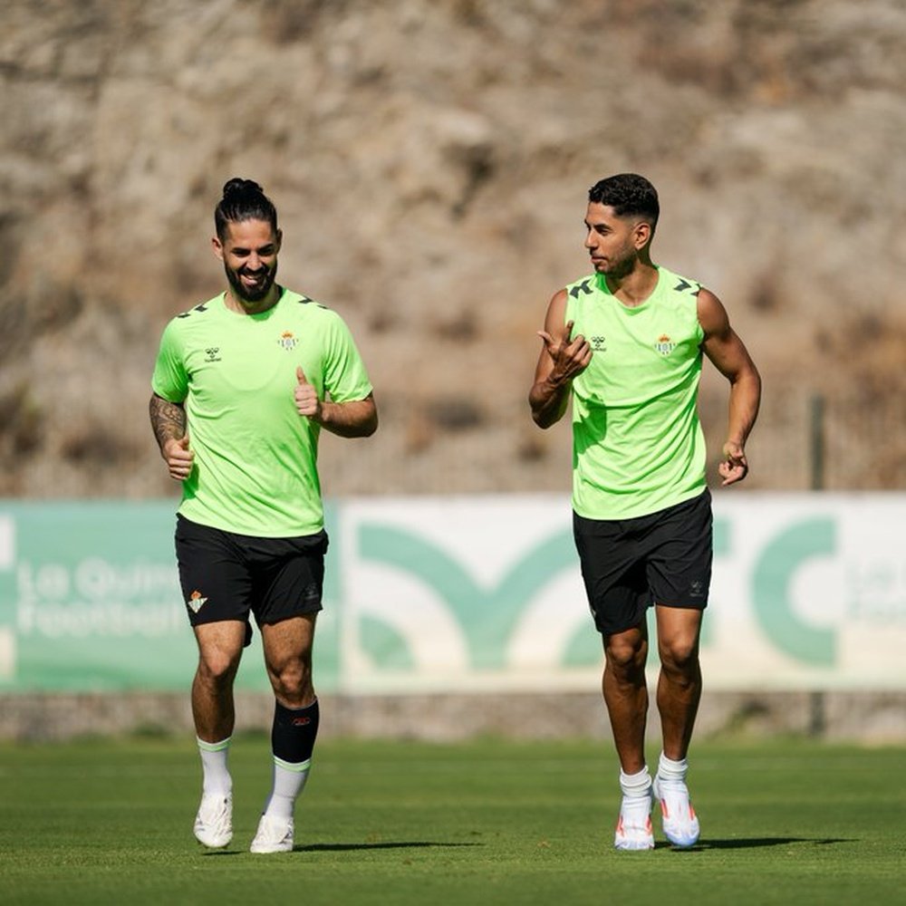 Isco y Ayoze se ejercitan en Marbella en la jornada de ayer.- RBB