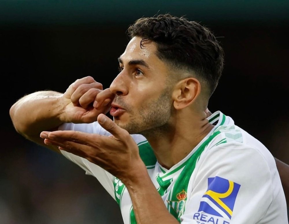 Ayoze celebra un gol el Betis. LaLiga