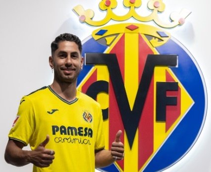 Ayoze Pérez ya posa como nuevo jugador del VIllarreal.-