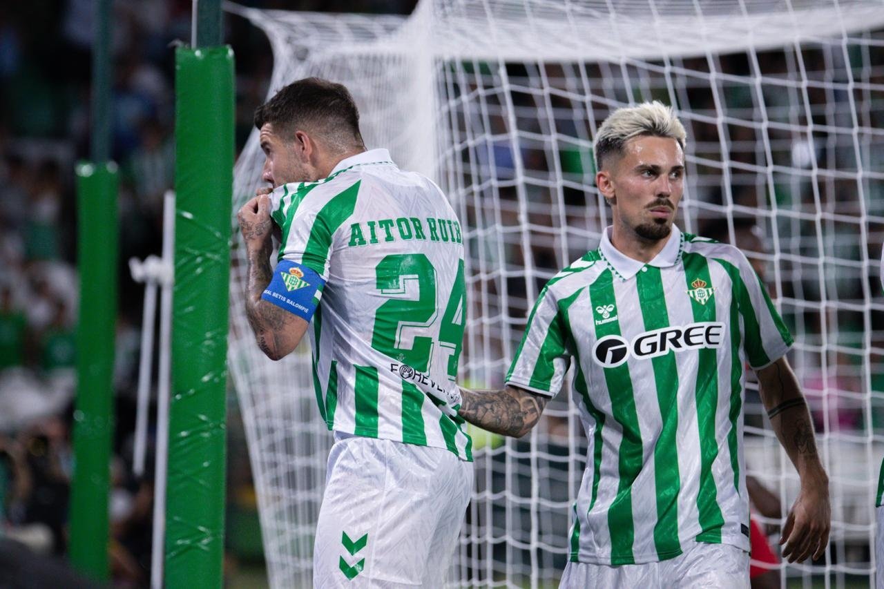 Ruibal celebra su gol contra el kryvbas. Francisco Gordillo