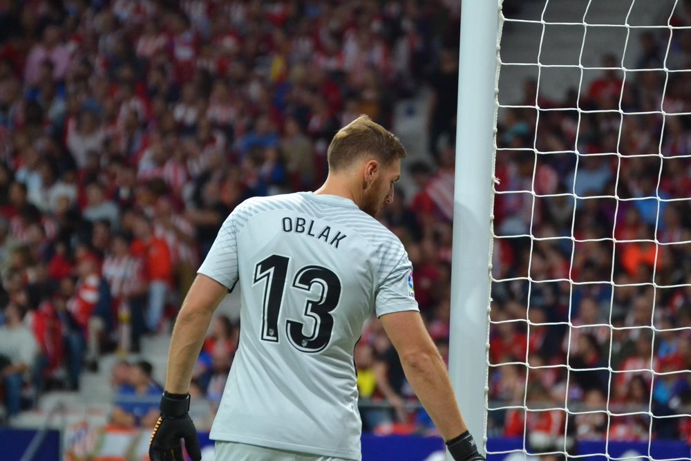 Oblak mejora los registros de Courtois. BeSoccer