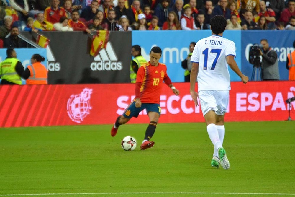 El jugador del Bayern, Thiago Alcántara, nació en Italia y defiende los colores de España. BeSoccer