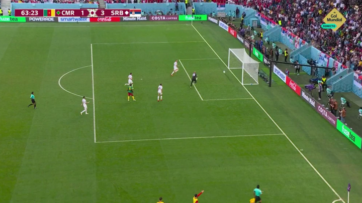 ¿El mejor gol del Mundial? Aboubakar marcó el 2-3 con una preciosa vaselina