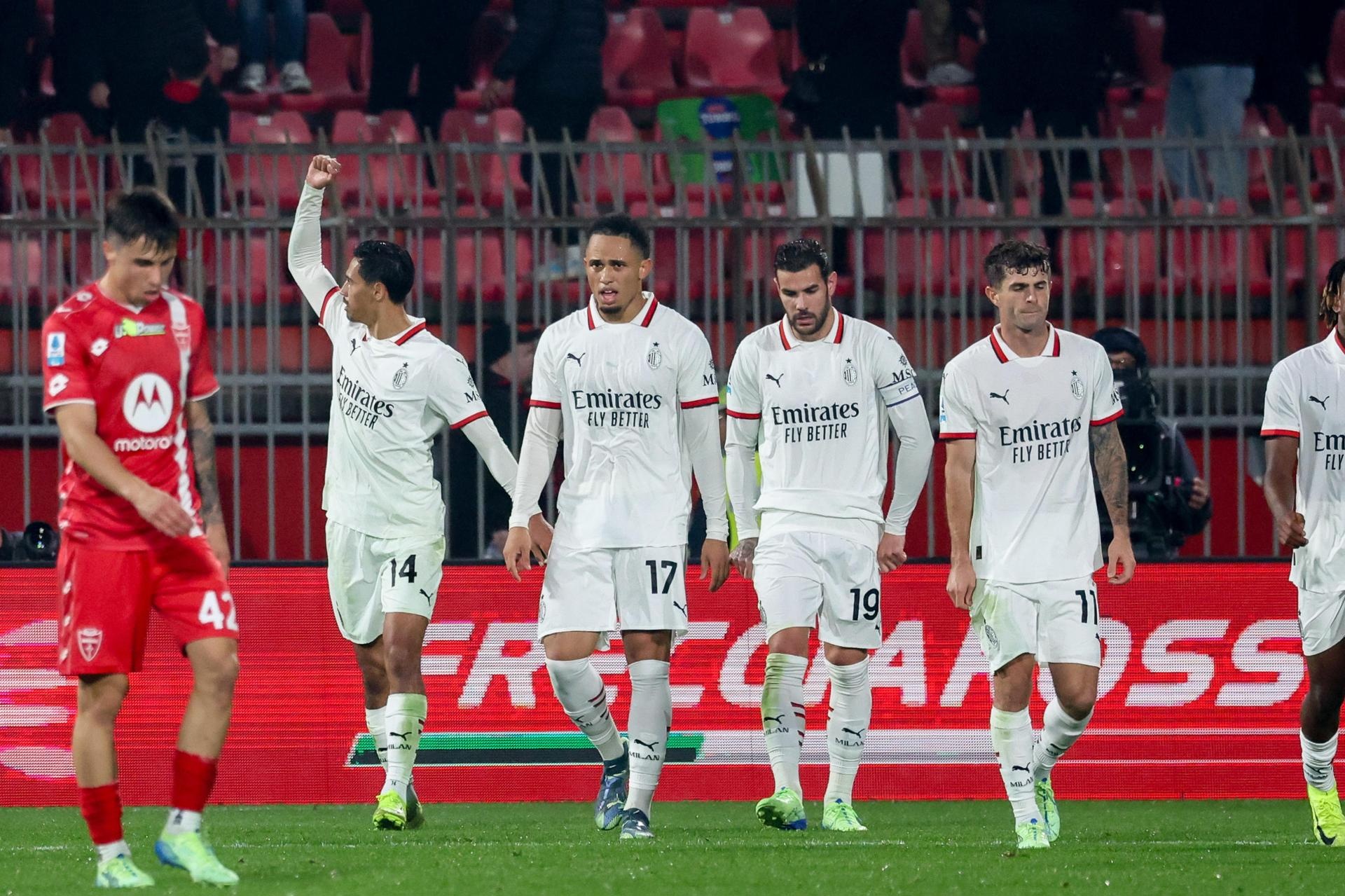 El Milan venció por 0-1 al Monza. EFE