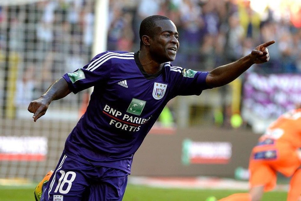 El Newcastle está dispuesto a pagar 7 millones de euros por Acheampong. Twitter