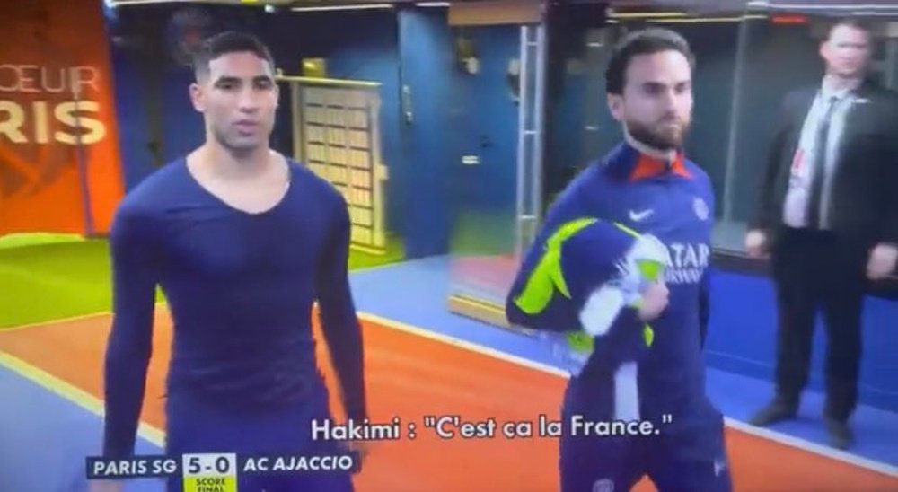 Achraf se fue disgustado a los vestuarios. Captura/Canal+Foot