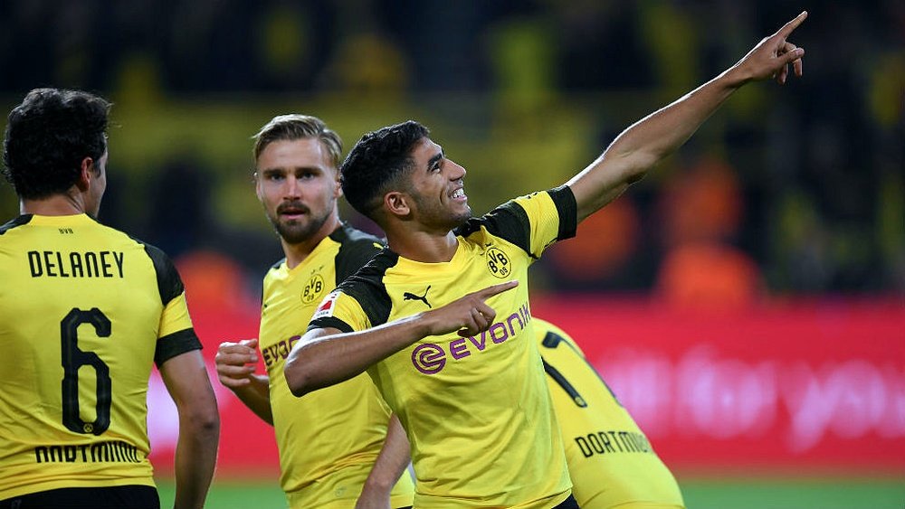 Achraf asegura que el Borussia Dortmund luchará por todo. AFP