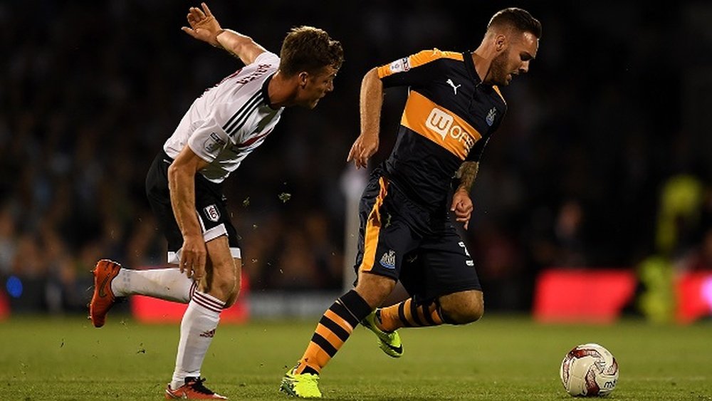 El Newcastle dio el visto bueno a la cesión de Armstrong al Barnsley. nufc.co.uk