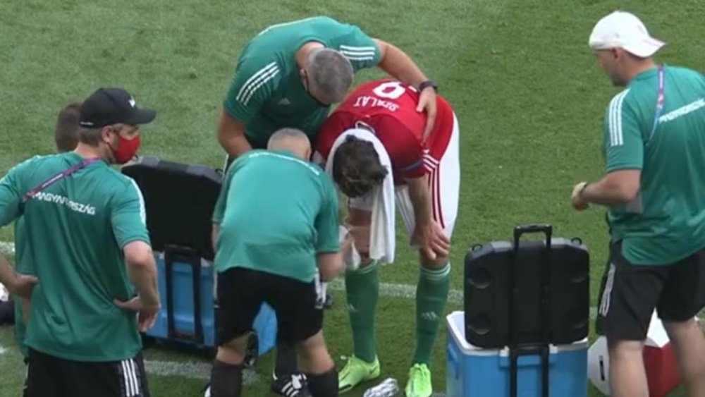 Szalai's match against France came to a premature end. Screenshot/Cuatro