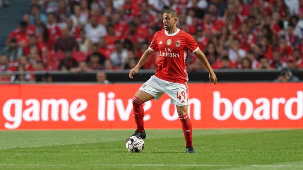 Benfica prêt à se séparer d'Adel Taarabt. SLBenfica