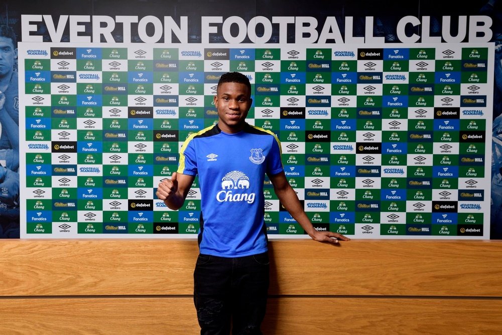 Ademola Lookman a signé à Everton il y a quelques jours. Everton FC