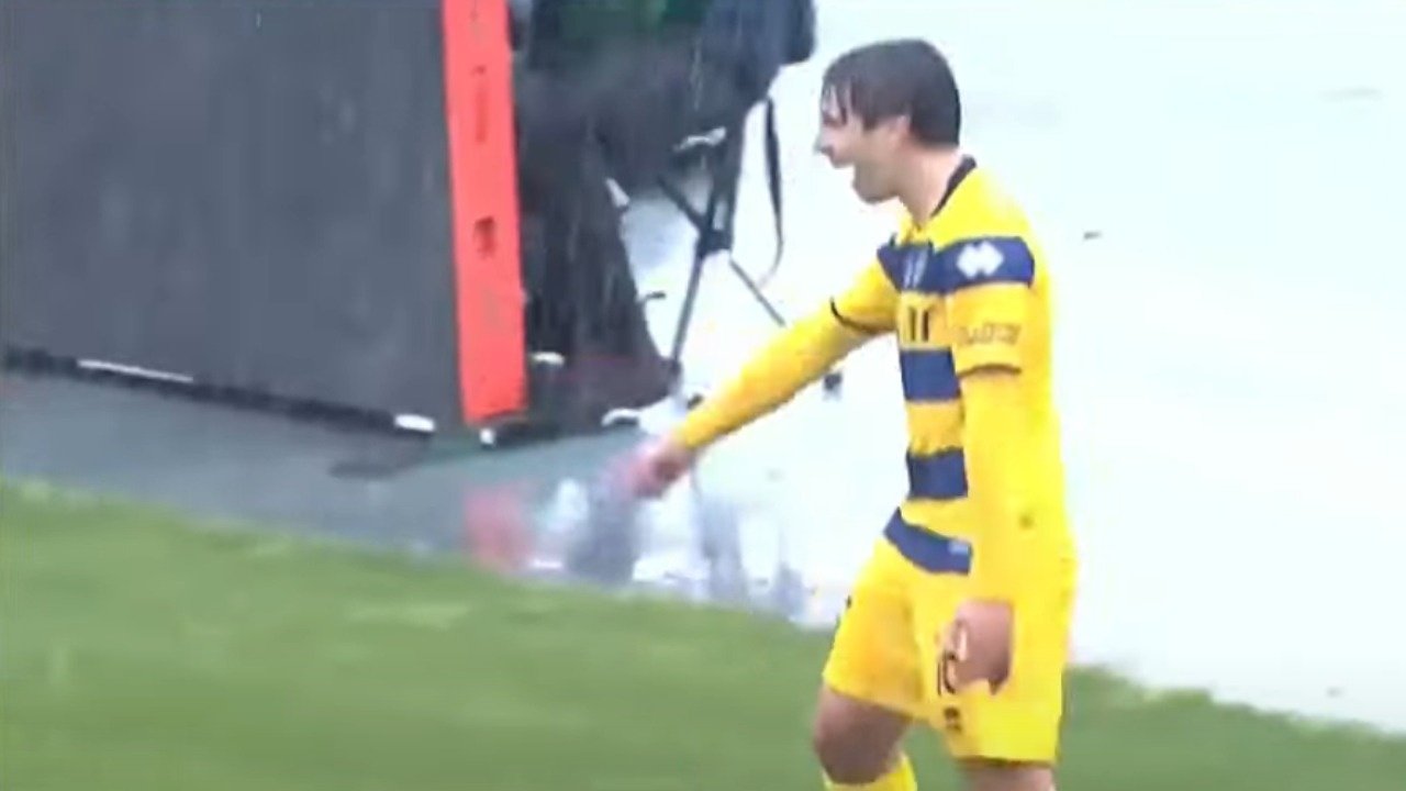 Adrián Bernabé, el español del gol del Parma
