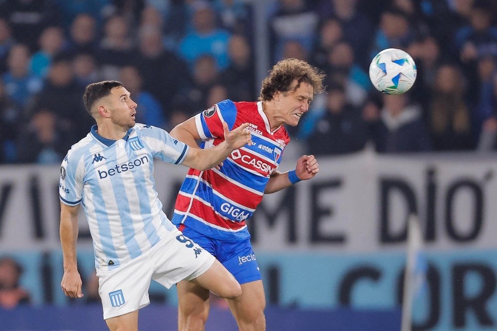 Racing vence o Fortaleza, mas brasileiros avançam às oitavas. EFE