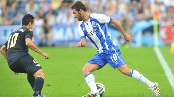Adrián a de nouveau été titulaire avec Porto, 717 jours plus tard