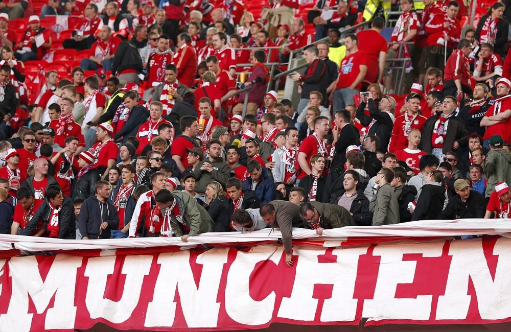 El Bayern quiere a su hinchada apoyando al equipo en la Supercopa contra el Sevilla. EFE