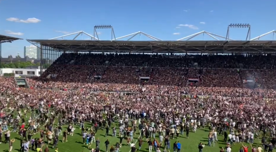 El St. Pauli vuelve a la élite tras 13 años seguidos en la 2.Bundesliga