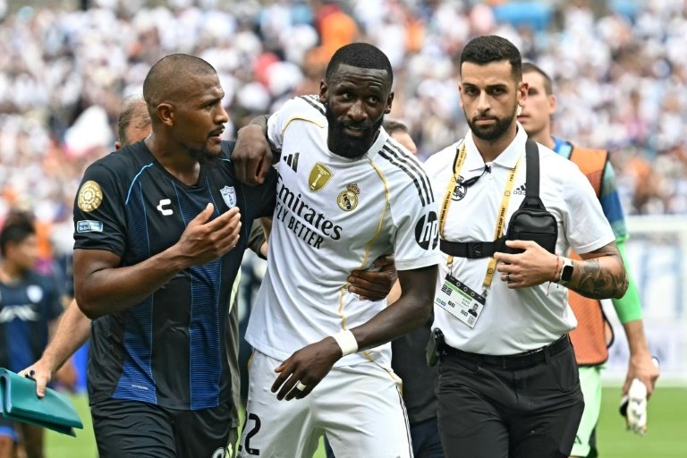 La FIFA abre expediente a Cabral por el incidente con Rüdiger. AFP