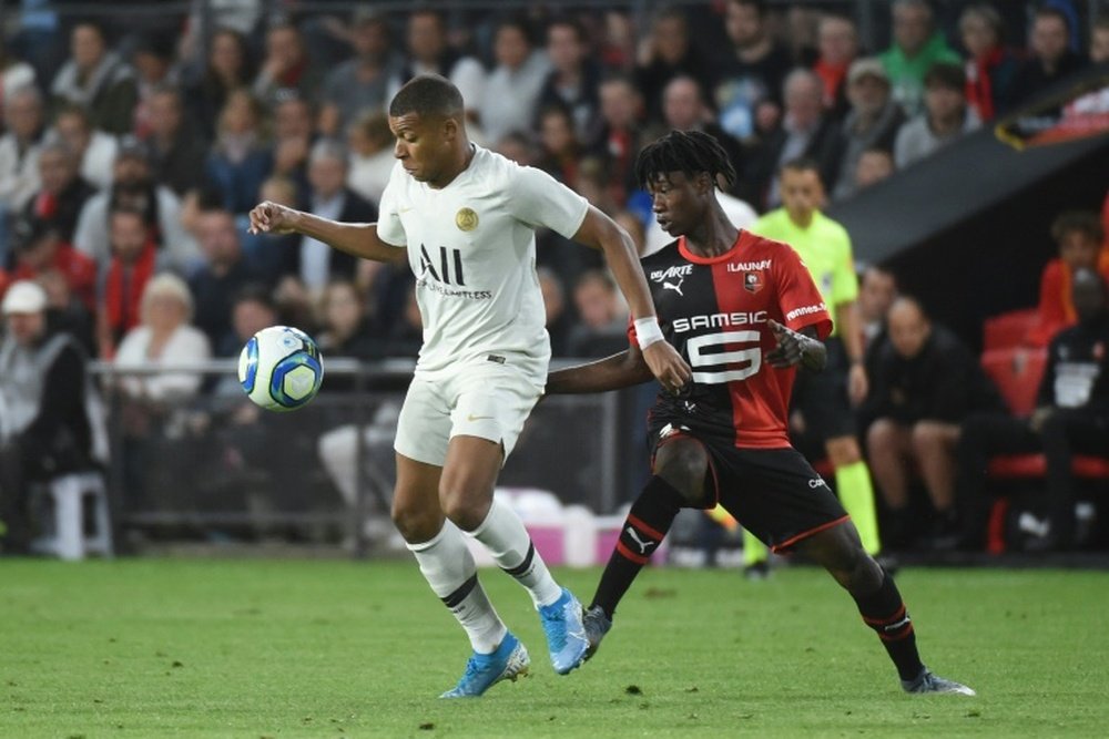 Le Barça suit le joueur de Rennes. AFP