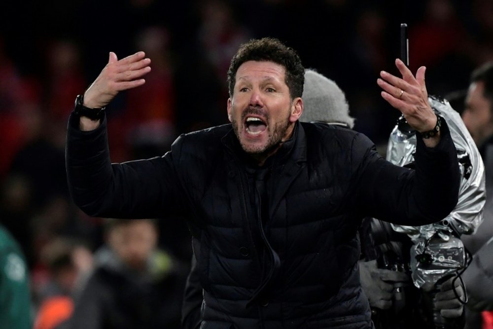 Simeone is disappointed to be without Luis Suarez and Torreira. EFE