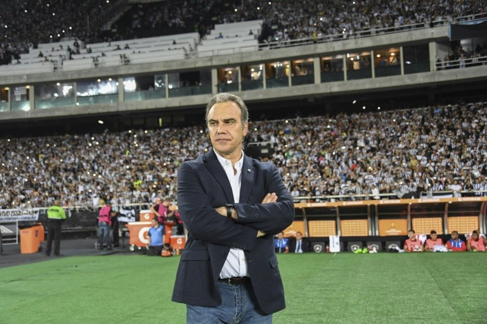 Martín Lasarte ha sido cesado como entrenador del Al-Ahly. AFP/Archivo