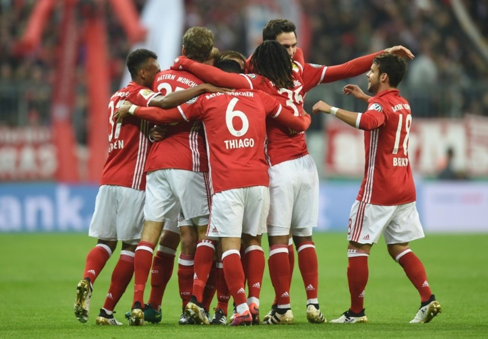 El Bayern insistirá en ser líder ante el Augsburgo. AFP