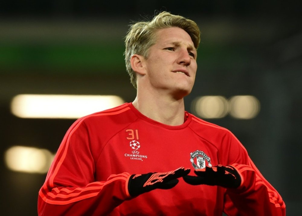 Bastian Schweinsteiger tendrá más fácil salir del Manchester United. AFP