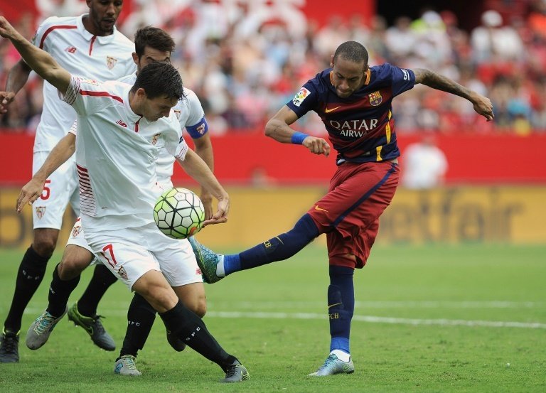 The former Lyon midfielder has warned his fellow Brazilian not to exert too much energy. Twitter