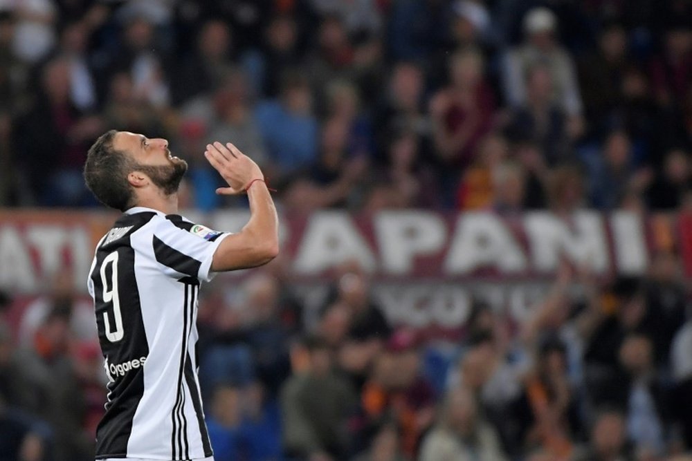 Higuain looks set to stay in the Serie A. Goal