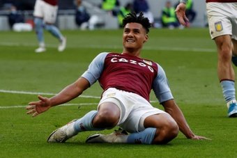 O Aston Villa destrói a magia de Potter. AFP