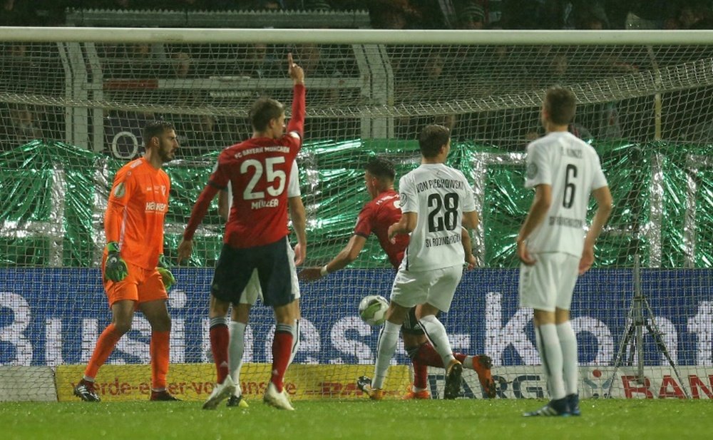 El Bayern acabó pidiendo la hora. AFP