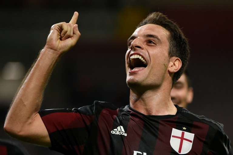 BREAKING NEWS: Bonaventura signs new AC Milan contract