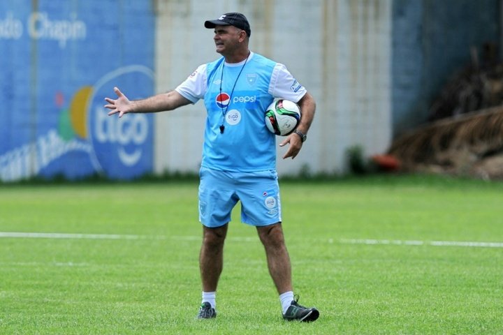 Guatemala football coach Sopegno resigns amid FIFA scandal