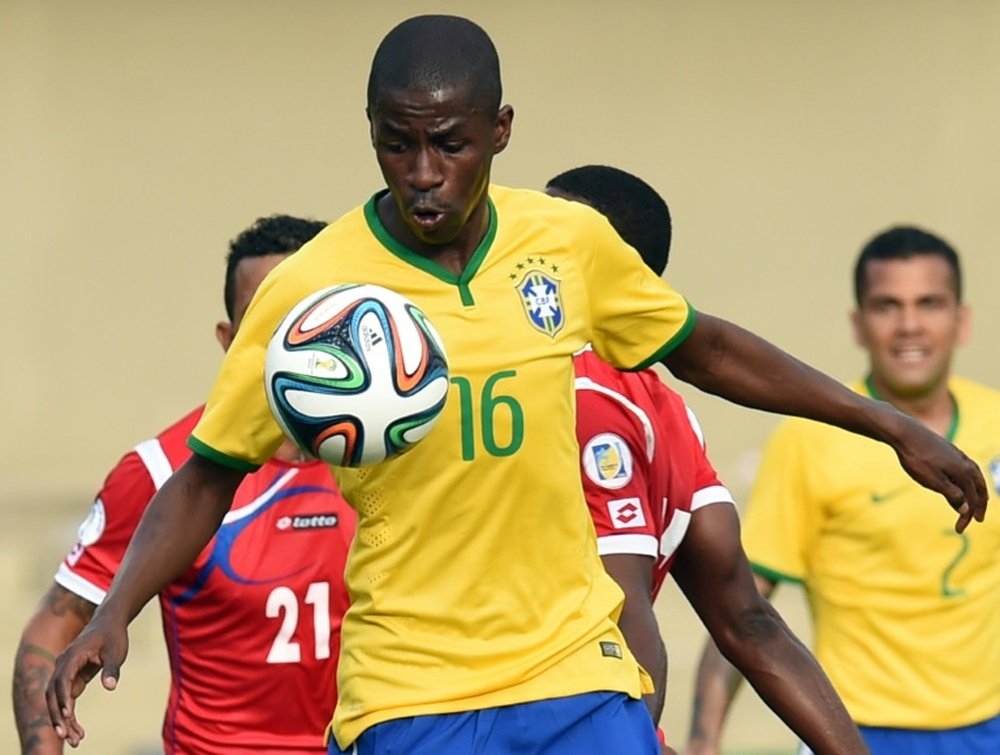 Jiangsu Sunings new signing, Brazilian midfielder Ramires, seen during a friendly match ahead of the FIFA World Cup 2014, in Goiania