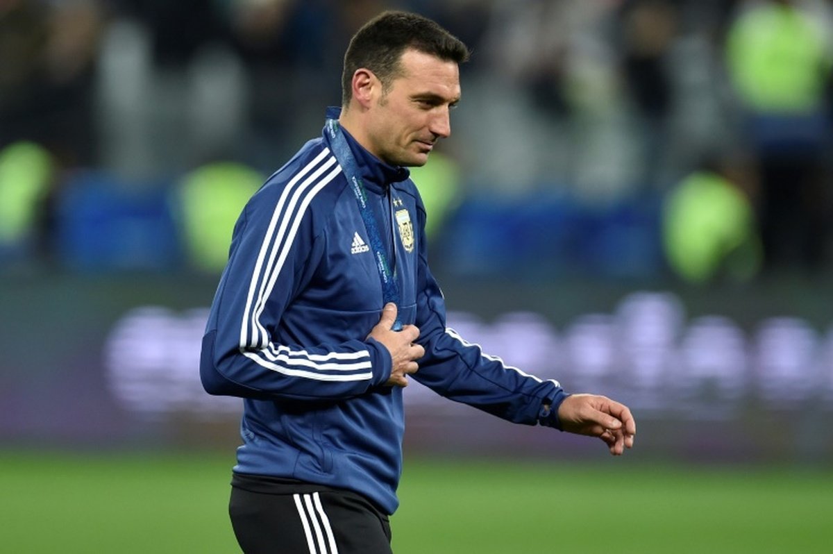 Scaloni confirmed as Argentina coach for World Cup qualifying Scaloni confirmed as Argentina coach for World Cup qualifying