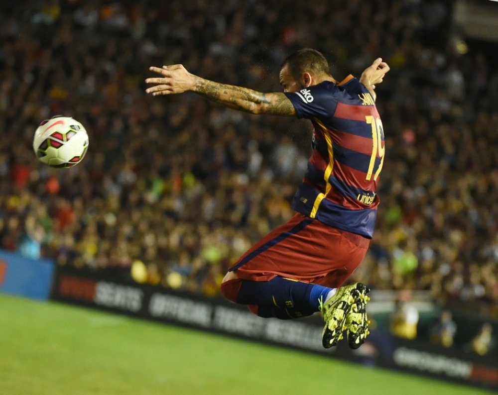 Sandro Ramirez of FC Barcelona controls the ball against the Los Angeles Galaxy during their International Champions Cup game in Pasadena, California on July 21, 2015