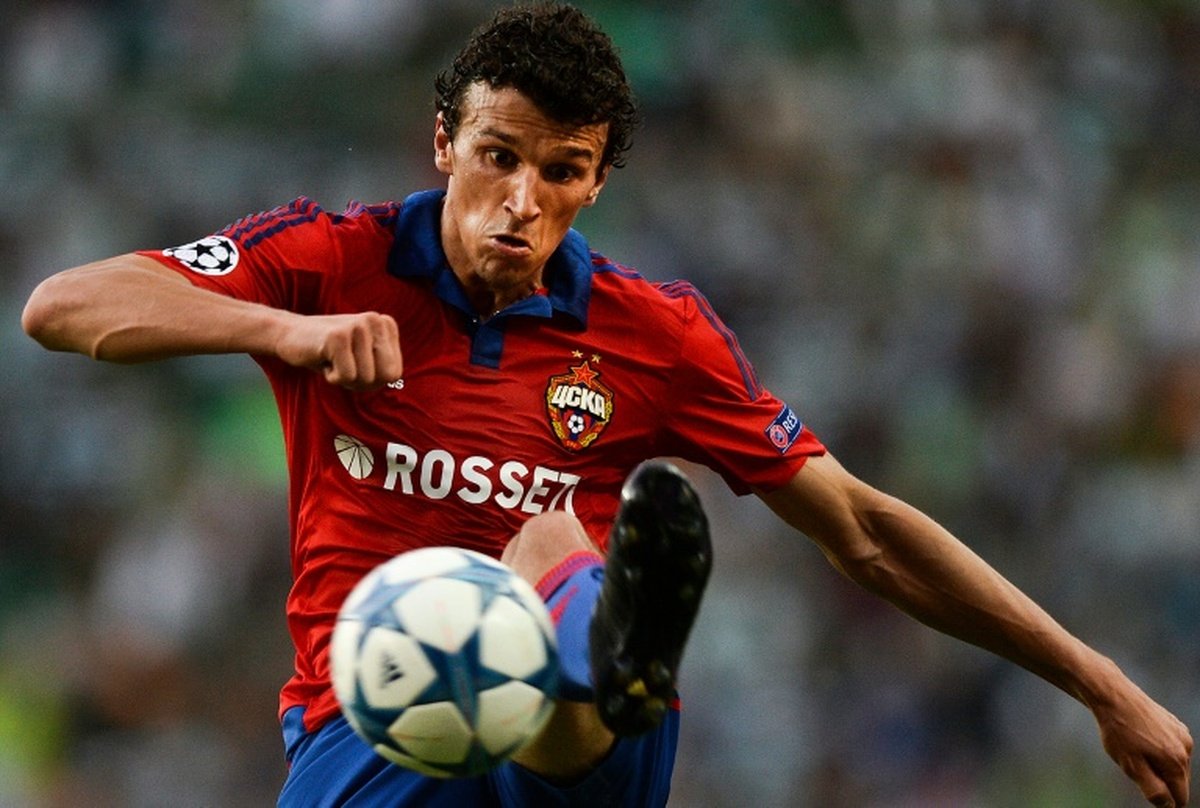 CSKA win at to go top in Russia