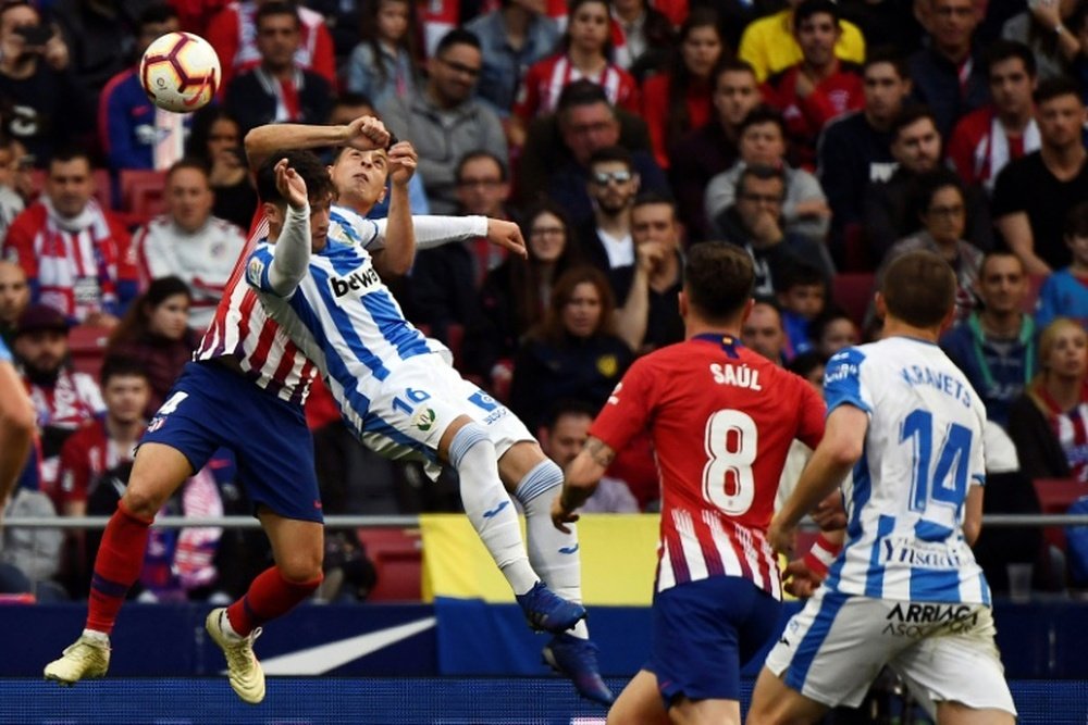 El Leganés criticó mucho el penalti señalado al Atleti. AFP