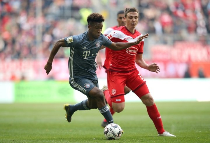 Bayern passa fácil pelo Fortuna e reassume a ponta